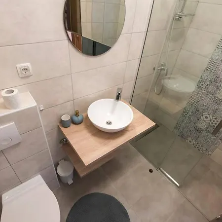 Apartman M&s 1 Kali, Otok Ugljan 아파트 칼리