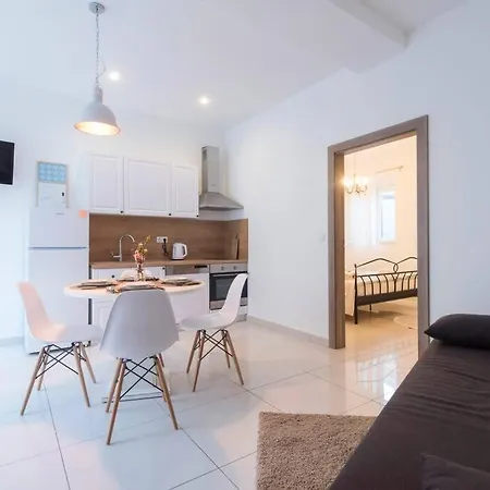 Apartman M&s 1 Kali, Otok Ugljan 아파트 *