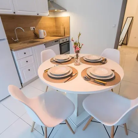 Apartman M&s 1 Kali, Otok Ugljan * 칼리